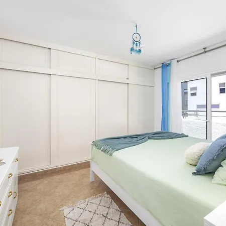 Apartment Penthouse Living With Rooftop Terrace & Sea View Quarteira