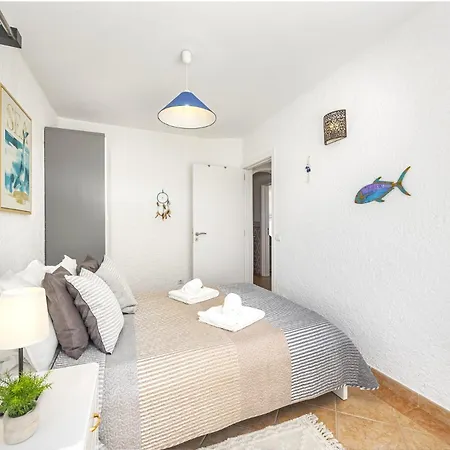 Penthouse Living With Rooftop Terrace & Sea View * Quarteira